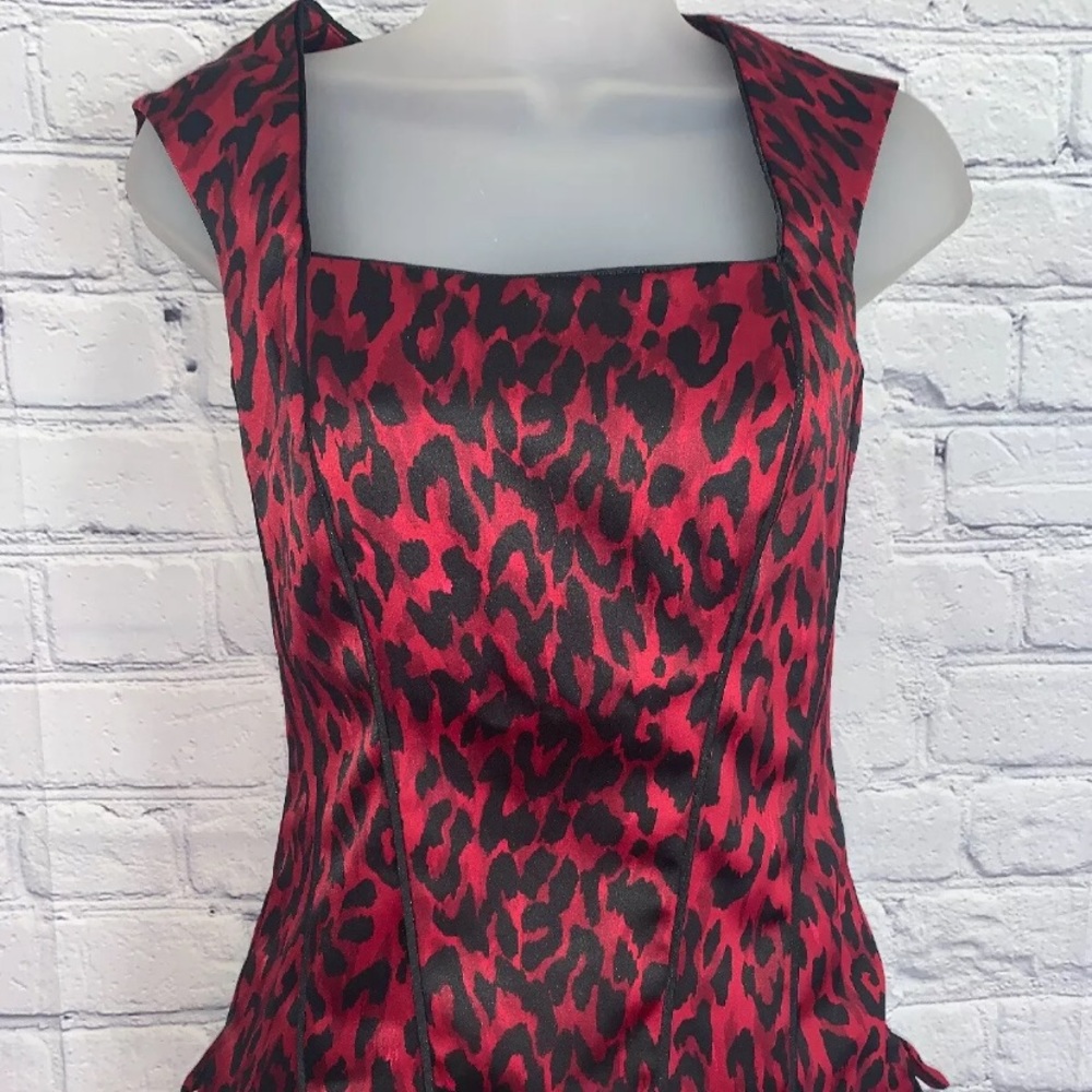 White House Black Market Satin Leopard Top Size 0